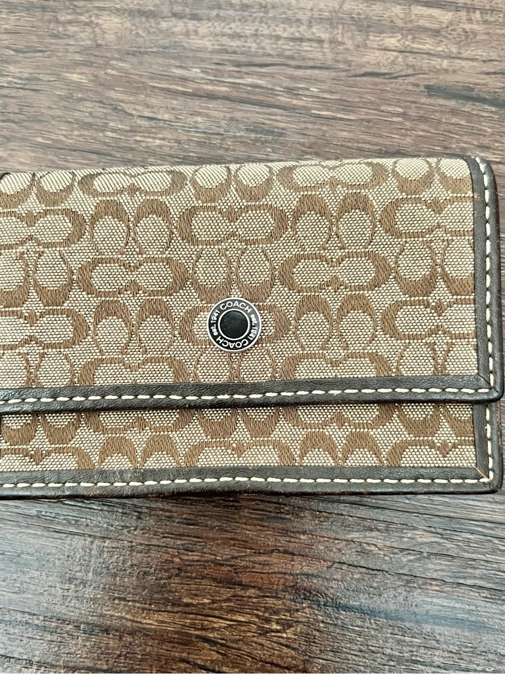 Coach Khaki/Chestnut Signature Canvas Trifold Card Case